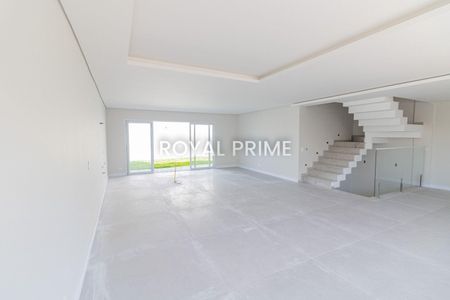 4_photo/94dce245b9.3c7f51fafced9c7c-ATLAS-d5cae48a-024b-49d1-90e7-b843aead7e86.jpg de casa à venda com 3 quartos, 354m² em Campo Comprido, Curitiba