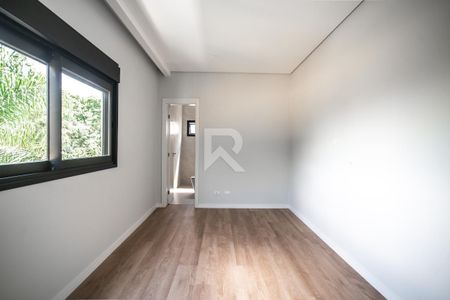 28_photo/94dce245b9.bd9ecedd263a66fc-ATLAS-233a7e46-e6bb-4ccd-a861-0ce5c7eb9f75.jpg de casa à venda com 3 quartos, 250m² em Campo Comprido, Curitiba