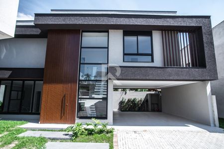 3_photo/94dce245b9.bd9ecedd263a66fc-ATLAS-8732b4e3-289e-4b2b-a996-23f8c6b15147.jpg de casa à venda com 3 quartos, 250m² em Campo Comprido, Curitiba