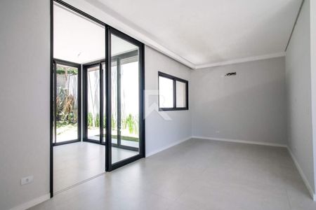 14_photo/94dce245b9.bd9ecedd263a66fc-ATLAS-b181cc3f-5fd3-4a88-bd2d-6d261f75688b.jpg de casa à venda com 3 quartos, 250m² em Campo Comprido, Curitiba