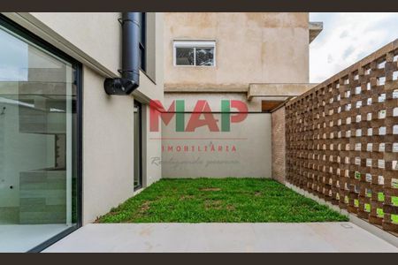 4_photo/94dce245c9.5e32ded3db9b1cf2-ATLAS-952b9b91-121c-4ad5-b879-1618a67faebf.jpg de casa à venda com 3 quartos, 286m² em Campo Comprido, Curitiba