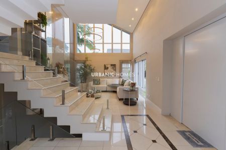 3_photo/94dce2465f.0a4a364923e58aab-ATLAS-6d228c86-8e55-4544-bf3d-2dd7b73dff42.jpg de casa à venda com 5 quartos, 496m² em Campo Comprido, Curitiba