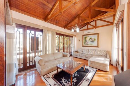 10_photo/94dce24895.4fc856360cf0b3d0-ATLAS-22749ca9-72b5-4e21-bc56-063c90bb19c5.jpg de casa de condomínio à venda com 4 quartos, 380m² em Campo Comprido, Curitiba