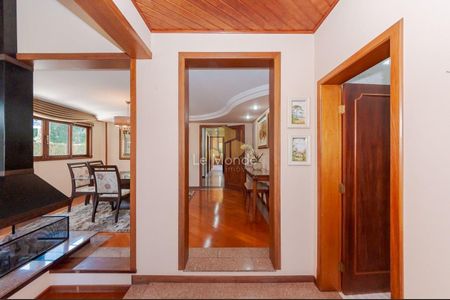 15_photo/94dce24895.4fc856360cf0b3d0-ATLAS-9de5e211-f8e3-4352-a367-335ccb8ce42e.jpg de casa de condomínio à venda com 4 quartos, 380m² em Campo Comprido, Curitiba