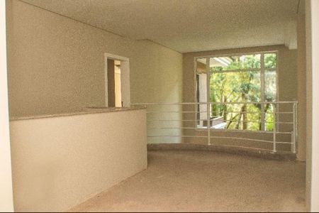 11_photo/94dce24a87.0a1f53cfe491d931-ATLAS-aff99f19-92db-4b0d-ac43-e64efc14dd55.jpg de casa à venda com 4 quartos, 434m² em Campo Comprido, Curitiba