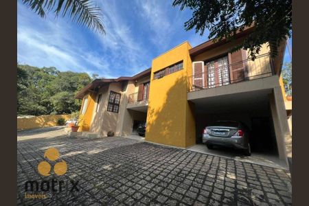 3_photo/94dce24b2b.de4200fa86634383-ATLAS-5b088628-377f-4e43-a520-0db99fa84e06.jpg de casa à venda com 4 quartos, 400m² em Campo Comprido, Curitiba