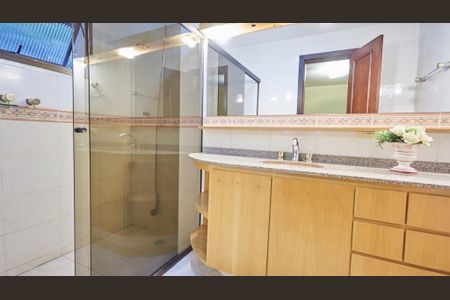 8_photo/94dce24bab.f00b02310133c1b9-ATLAS-2dfd8f21-a493-45e1-a239-bd1756b3f2a3.jpg de casa para alugar com 3 quartos, 437m² em Campo Comprido, Curitiba