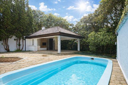 3_photo/94dce24bab.f00b02310133c1b9-ATLAS-70b0ecc7-6197-483e-b8d3-6ad4fa6b017b.jpg de casa para alugar com 3 quartos, 437m² em Campo Comprido, Curitiba