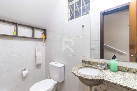 9_photo/94dce24feb.adbb37f92a381176-ATLAS-036b4e15-bf34-4dcc-aa1f-c428e61ee977.jpg de casa à venda com 4 quartos, 300m² em Campo Comprido, Curitiba