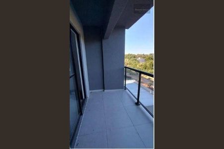 11_photo/94dce25019.de8f7c92e0d5ce12-ATLAS-e1cb26fa-d3c6-4a89-ac4b-ab23c09e3b7a.jpg de apartamento à venda com 3 quartos, 67m² em Campo Comprido, Curitiba