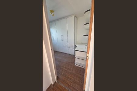 14_photo/94dce251a5.e9260ab3b42e63c3-ATLAS-e5c74f3f-9023-49eb-9a03-5a94f91622bd.jpg de apartamento à venda com 3 quartos, 68m² em Campo Comprido, Curitiba