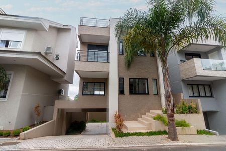 47_photo/94dce25387.ffe33e999b2aa903-ATLAS-5ac42d3e-dd6e-40e9-8a53-84d7a36105a4.jpg de casa à venda com 5 quartos, 316m² em Campo Comprido, Curitiba