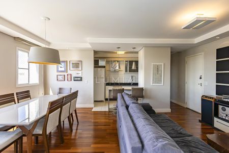 4_photo/94dce253b3.35e70dd077bd06a3-ATLAS-21712084-b1f9-4e02-84ae-0e0bff1b367e.jpg de apartamento à venda com 3 quartos, 119m² em Campo Comprido, Curitiba