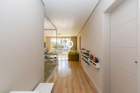 20_photo/94dce253db.541a4d78ba088c81-ATLAS-8408f879-3a46-4e2f-a2fb-5ffba155919b.jpg de casa de condomínio à venda com 3 quartos, 259m² em Campo Comprido, Curitiba