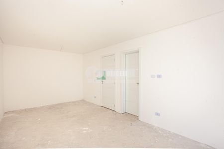 4_photo/94dce25429.2f69f59cf0e8a65c-ATLAS-3a88568a-73ca-4d47-846b-50feb0758c4e.jpg de casa à venda com 3 quartos, 190m² em Campo Comprido, Curitiba