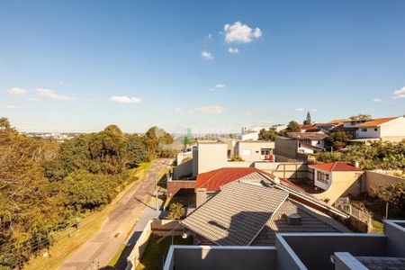 11_photo/94dce25429.2f69f59cf0e8a65c-ATLAS-bd4ca2c4-2bf4-453f-92a0-e16017f962d7.jpg de casa à venda com 3 quartos, 190m² em Campo Comprido, Curitiba