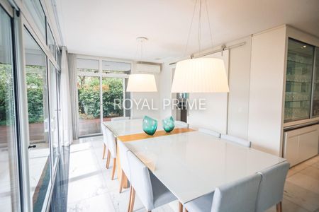 3_photo/94dce254b9.e4a17acde6dce7f7-ATLAS-1822913a-e8cc-431f-9da1-4afe4b7dee40.jpg de casa à venda com 5 quartos, 556m² em Campo Comprido, Curitiba