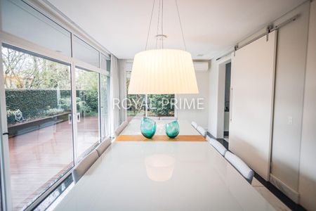 12_photo/94dce254b9.e4a17acde6dce7f7-ATLAS-4a6aac14-bd26-4f1b-9ee2-28271d26c4ed.jpg de casa à venda com 5 quartos, 556m² em Campo Comprido, Curitiba