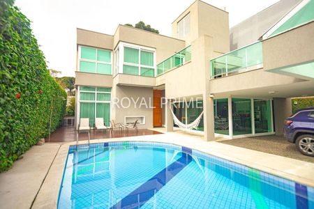 7_photo/94dce254b9.e4a17acde6dce7f7-ATLAS-65fa0bf4-b13d-4dac-a2f0-251b6f86eb4c.jpg de casa à venda com 5 quartos, 556m² em Campo Comprido, Curitiba