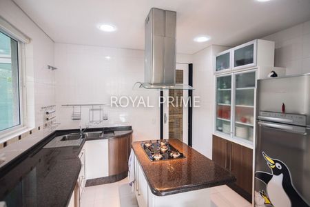 25_photo/94dce254b9.e4a17acde6dce7f7-ATLAS-e8d9891c-62a7-4e42-8930-00e2503eefbc.jpg de casa à venda com 5 quartos, 556m² em Campo Comprido, Curitiba