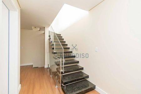 16_photo/94dce254cf.31b814cc611d1a2f-ATLAS-a4f709c7-6322-46fd-ac6d-b889f42e89bc.jpg de casa à venda com 3 quartos, 186m² em Campo Comprido, Curitiba