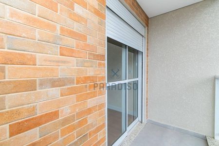 12_photo/94dce254cf.31b814cc611d1a2f-ATLAS-ea262c82-14bd-4be3-8753-8d2a61d93c37.jpg de casa à venda com 3 quartos, 186m² em Campo Comprido, Curitiba