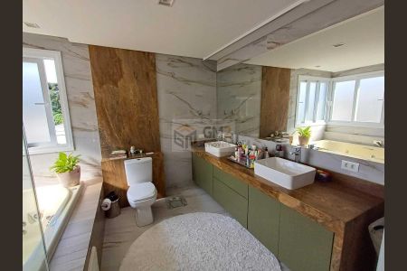 25_photo/94dce25515.a8e8669caffb7b28-ATLAS-1acc4a01-1ba5-45c5-b848-e38893cb564f.jpg de casa à venda com 4 quartos, 411m² em Campo Comprido, Curitiba