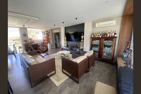 12_photo/94dce25515.a8e8669caffb7b28-ATLAS-a24aba60-e140-4f0a-a46b-39387d4d7415.jpg de casa à venda com 4 quartos, 411m² em Campo Comprido, Curitiba