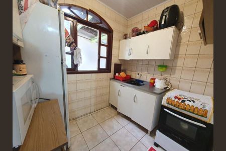 9_photo/94dce258b5.9c16890d59937ae3-ATLAS-4e8caddb-347d-4df7-8a26-1401b032f898.jpg de casa à venda com 6 quartos, 150m² em Cidade Industrial de Curitiba, Curitiba