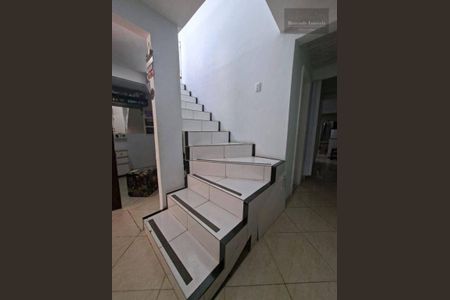 13_photo/94dce258bd.f0d246bad4da1cd5-ATLAS-4ca92282-0431-4cb6-b861-2640d7aee068.jpg de casa à venda com 3 quartos, 90m² em Cidade Industrial de Curitiba, Curitiba