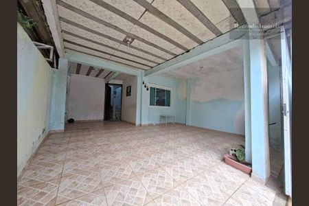2_photo/94dce258bd.f0d246bad4da1cd5-ATLAS-6b941f3d-e39f-47c5-a091-9318106516f0.jpg de casa à venda com 3 quartos, 90m² em Cidade Industrial de Curitiba, Curitiba