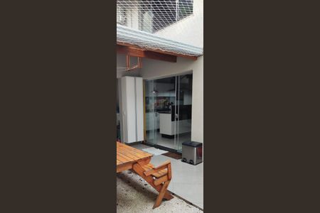 6_photo/94dce258c3.ae537c11cfa6cc3a-ATLAS-6eaaefb4-16e1-407a-984c-2d93f0ad14a9.jpg de casa à venda com 3 quartos, 140m² em Campo Comprido, Curitiba