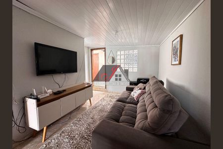 7_photo/94dce258d5.3679ba45c80b6010-ATLAS-7df7627c-e587-4f7b-bd43-b9b10ca43e54.jpg de casa à venda com 3 quartos, 47m² em Cidade Industrial de Curitiba, Curitiba