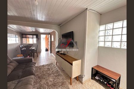 10_photo/94dce258d5.3679ba45c80b6010-ATLAS-ef1c4dd5-ae2f-40e5-8997-dea48a764018.jpg de casa à venda com 3 quartos, 47m² em Cidade Industrial de Curitiba, Curitiba