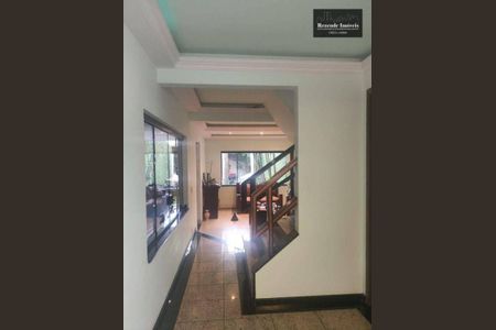 1_photo/94dce258db.ffaa8f7e19d5cfd5-ATLAS-cd74ab83-49d0-4a12-8832-fefa2097fa52.jpg de casa à venda com 3 quartos, 200m² em Cidade Industrial de Curitiba, Curitiba