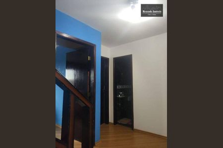 5_photo/94dce258db.ffaa8f7e19d5cfd5-ATLAS-e32c8a0f-de06-488c-ac04-7183a499cb1f.jpg de casa à venda com 3 quartos, 200m² em Cidade Industrial de Curitiba, Curitiba