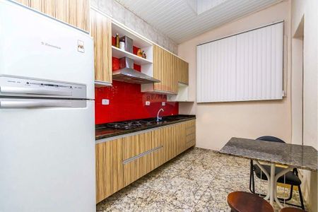 39_photo/94dce25b61.02f29140979457be-ATLAS-ffd4c130-60eb-4534-a472-5386435ef5a1.jpg de casa à venda com 3 quartos, 200m² em Cidade Industrial de Curitiba, Curitiba