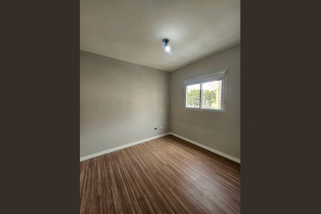 4_photo/94dce25e0f.9c5a8d74db8d7fa8-ATLAS-4a6eb9fb-5729-4fbe-b61d-f44266f36c95.jpg de apartamento à venda com 3 quartos, 53m² em Fazendinha, Curitiba