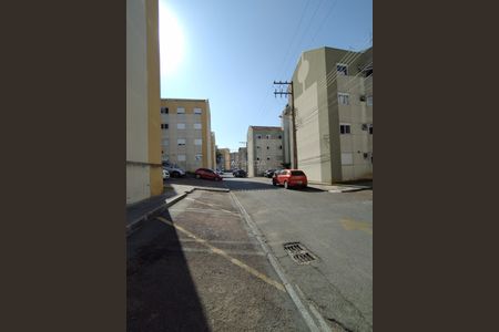 8_photo/94dce25e0f.b71ee6f22960b024-ATLAS-20df978b-63da-4dab-ab26-5caf98027c8c.jpg de apartamento à venda com 3 quartos, 52m² em Fazendinha, Curitiba