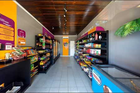 3_photo/94dce25e0f.bee4986c94ee2804-ATLAS-209b5d4f-5419-4c9d-b08c-17fcefda531d.jpg de apartamento à venda com 3 quartos, 53m² em Fazendinha, Curitiba