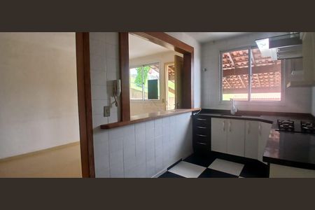 7_photo/94dce25e1f.8fb203daea398bf8-ATLAS-4492a4f0-564b-42c7-92d7-b10ce77f4992.jpg de casa à venda com 3 quartos, 70m² em Cidade Industrial de Curitiba, Curitiba