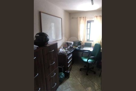 22_photo/94dce25e5d.584d24cb0370a9cf-ATLAS-aee3e040-2ece-42f1-b2cb-60a0ea372f59.jpg de casa à venda com 4 quartos, 208m² em Cidade Industrial de Curitiba, Curitiba