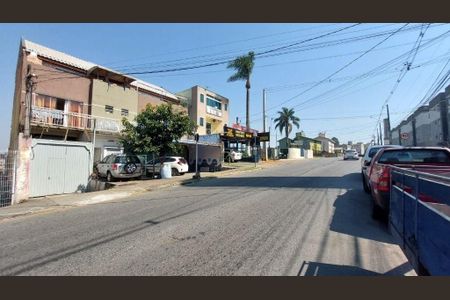 7_photo/94dce25f11.403c02136fcb5917-ATLAS-72ce9ebb-ada0-42ff-89e9-e04705ee7a5c.jpg de casa à venda com 13 quartos, 650m² em Cidade Industrial de Curitiba, Curitiba