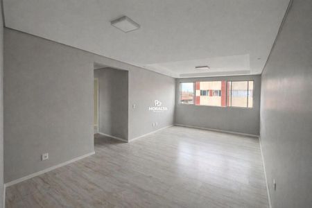 3_photo/94dce25f55.c9b7503a3e512872-ATLAS-7a19e6bd-1b7f-4e9e-9939-64c70ea97a7b.jpg de apartamento à venda com 3 quartos, 60m² em Cidade Industrial de Curitiba, Curitiba