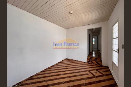 8_photo/94dce25f7b.ef7c58586888ab74-ATLAS-1d5f2cdc-0fcd-413f-9913-cc83db2f0ee0.jpg de casa à venda com 3 quartos, 70m² em Cidade Industrial de Curitiba, Curitiba