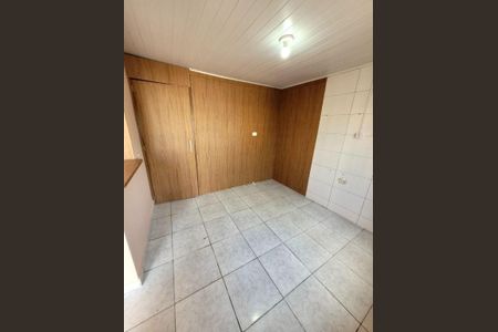 19_photo/94dce25f83.fbcd7a2e7ac63d93-ATLAS-89b91e3a-d479-40db-aa3b-5d9ce6f45c4e.jpg de casa à venda com 3 quartos, 150m² em Cidade Industrial de Curitiba, Curitiba