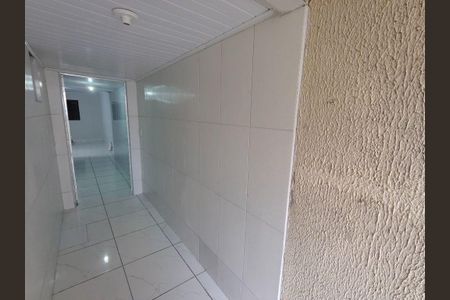 1_photo/94dce25f83.fbcd7a2e7ac63d93-ATLAS-8a372e9d-3683-43d8-8f20-b713b52937ce.jpg de casa à venda com 3 quartos, 150m² em Cidade Industrial de Curitiba, Curitiba