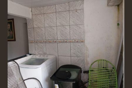 16_photo/94dce26059.1bb529b01f5e602e-ATLAS-4bd3cd0b-ca4d-4635-af8c-83f1cc33d176.jpg de casa à venda com 3 quartos, 90m² em Cidade Industrial de Curitiba, Curitiba