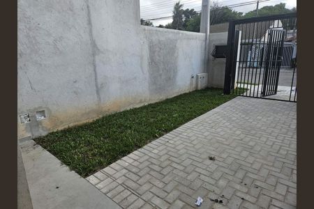 8_photo/94dce2606b.7b14635dc7f45449-ATLAS-6463f6aa-dc2d-4fec-bc84-52e15fc96d7f.jpg de casa à venda com 3 quartos, 68m² em Cidade Industrial de Curitiba, Curitiba