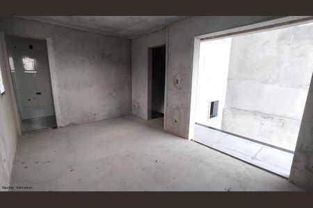 12_photo/94dce2606b.7b14635dc7f45449-ATLAS-eab00676-38be-42ab-9f9e-3c3e5c8d7e2d.jpg de casa à venda com 3 quartos, 82m² em Cidade Industrial de Curitiba, Curitiba